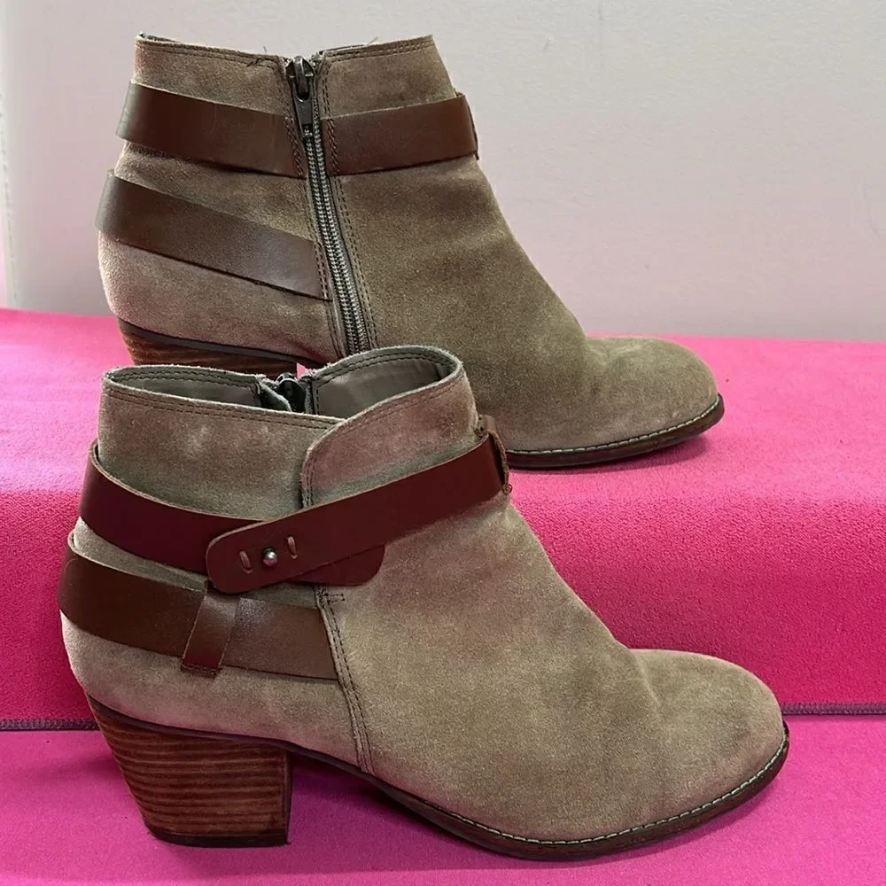 Dolce Vita Ankle Boot Size 9.5
